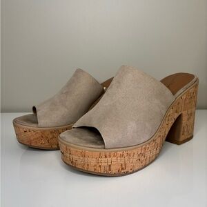 Universal Thread Suede Nessa Platform Mules